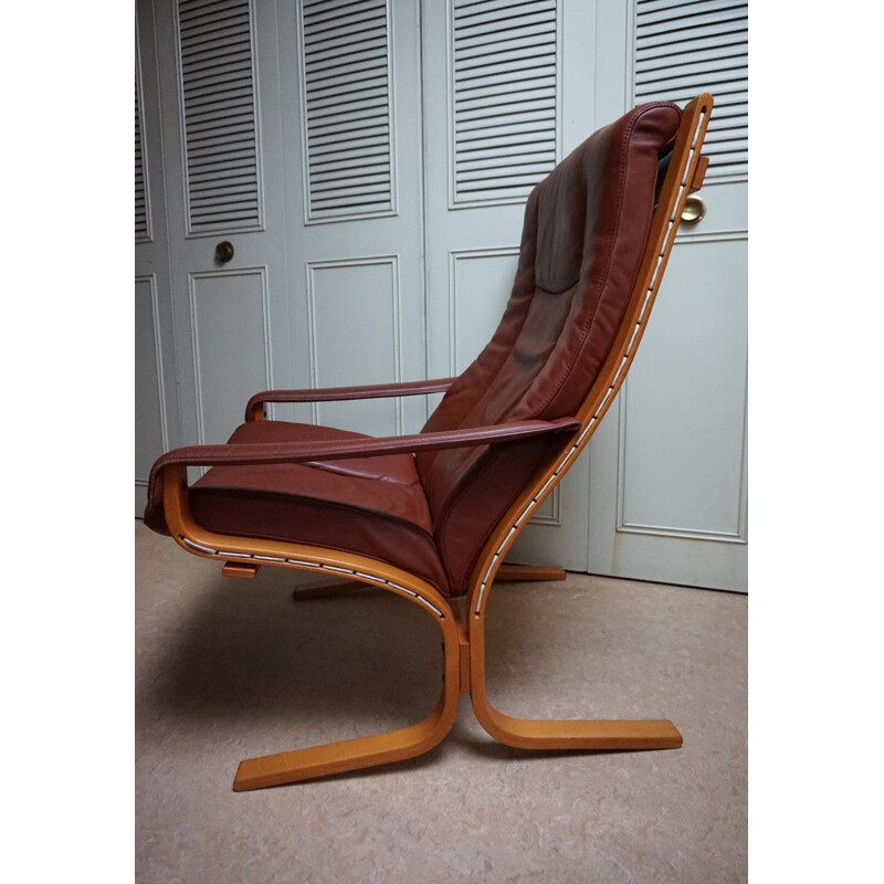 Sillón vintage de cuero y madera de haya de Ingmar Relling para Westnova, Noruega 1970