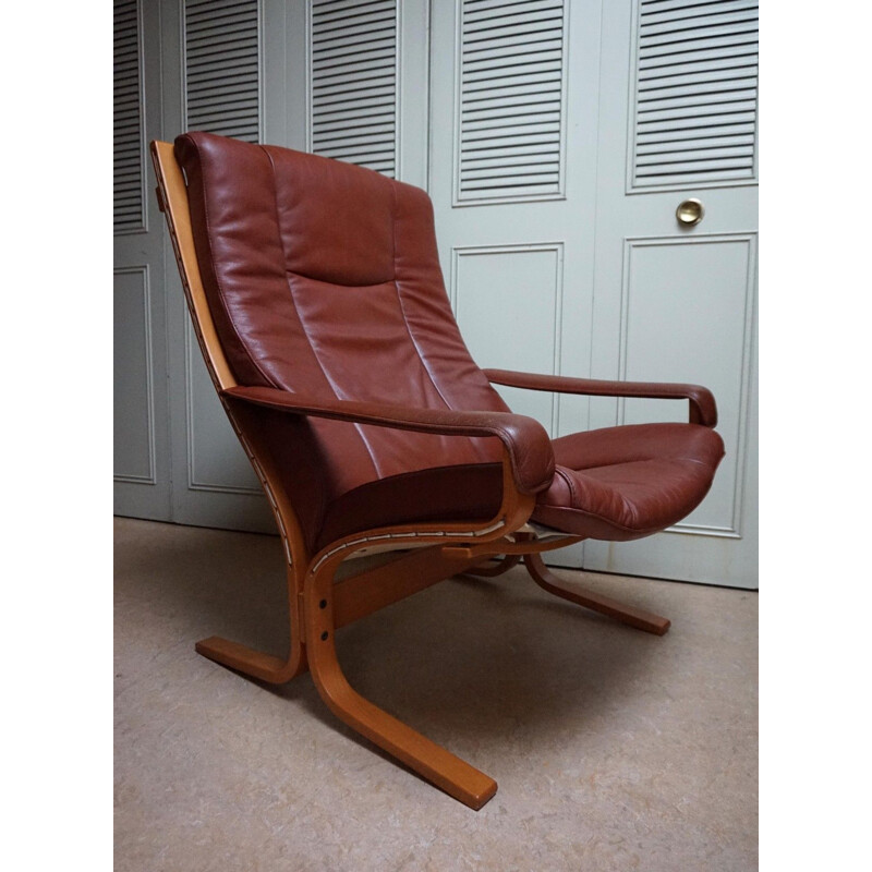 Sillón vintage de cuero y madera de haya de Ingmar Relling para Westnova, Noruega 1970