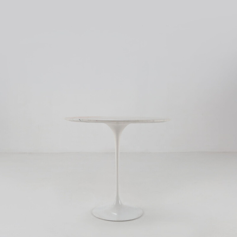 Vintage side table by Eero Saarinen for Knoll International, 1970