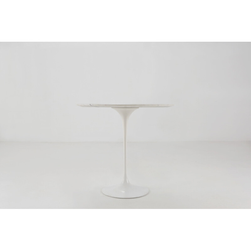 Vintage side table by Eero Saarinen for Knoll International, 1970