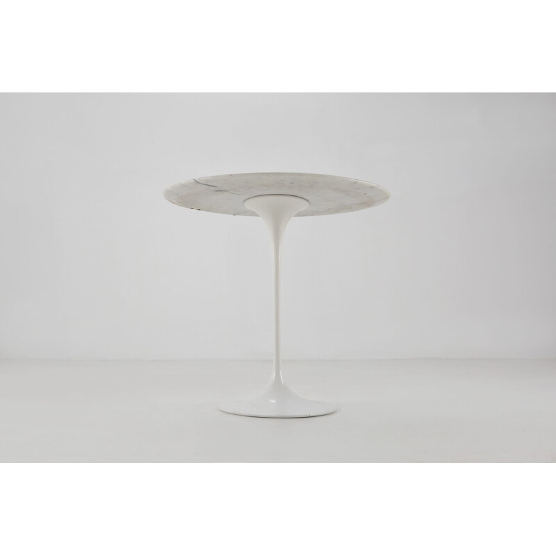 Vintage side table by Eero Saarinen for Knoll International, 1970