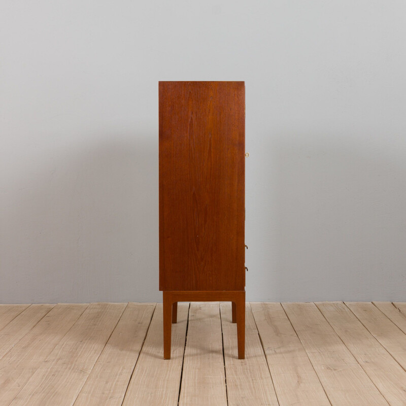 Vintage teak linen cupboard by Thorald Madsen, Denmark 1950