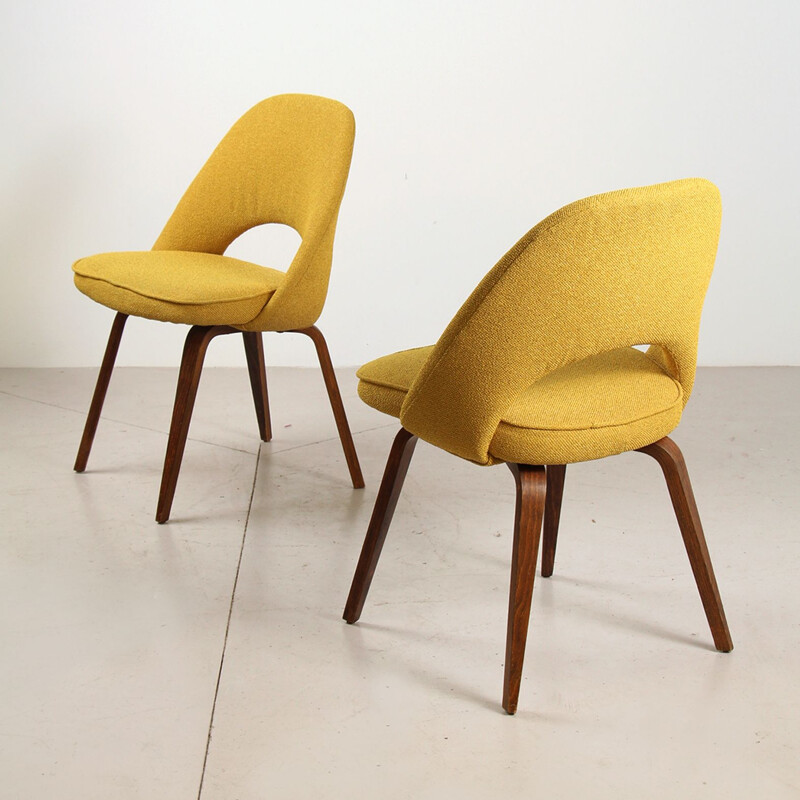 Par de sillas de conferencia vintage de Eero Saarinen para Knoll