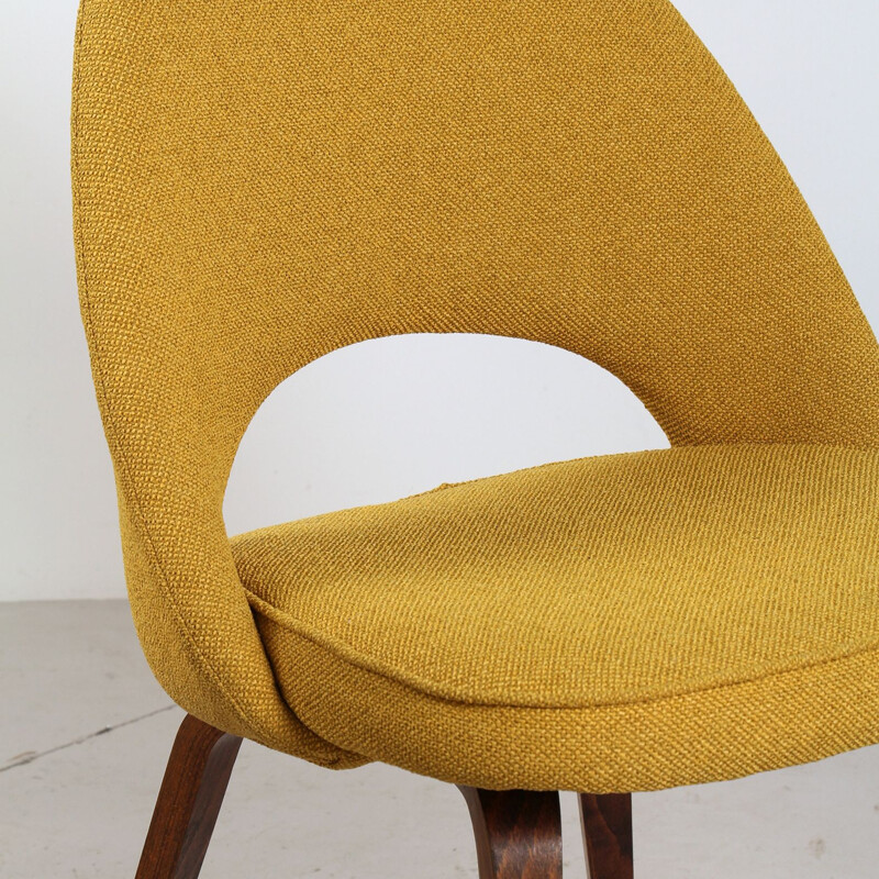 Paire de chaises de conference vintage par Eero Saarinen pour Knoll