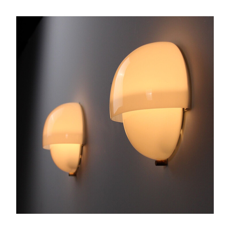 Pair of vintage Grande Mania wall lamps by Vico Magistretti for Artemide, 1963