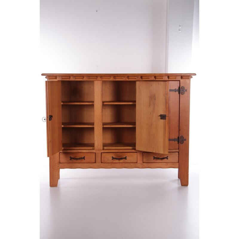 Vintage Brutalistisch eiken wand dressoir, Zwitserland 1970