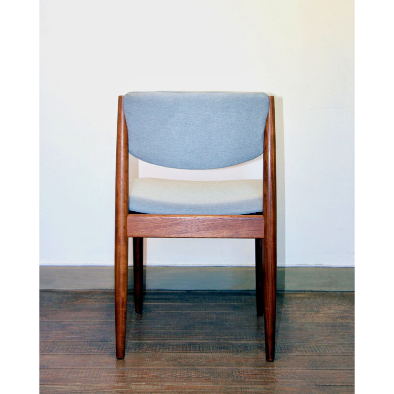 Pair of vintage chairs model 197 by Finn Juhl for France and Søn, Denmark 1960