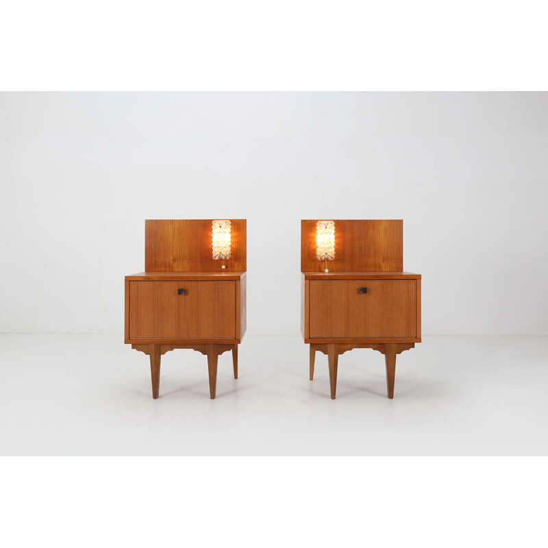 Coppia di comodini vintage in teak, 1970