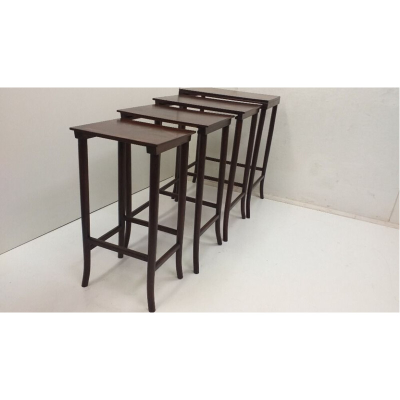 Vintage wooden nesting tables by Thonet, 1900