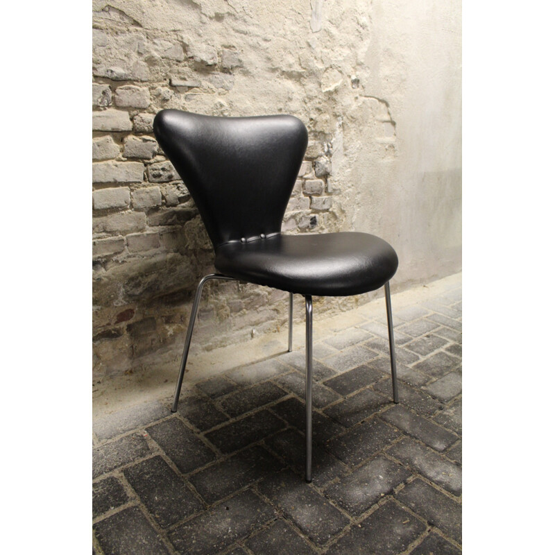 Set of 4 Fritz Hansen "Butterfly" chairs in black leahterette, Arne JACOBSEN - 1960s