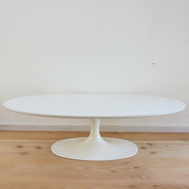 Vintage white oval Tulip coffee table by Maurice Burke for Arkana, Uk 1960s