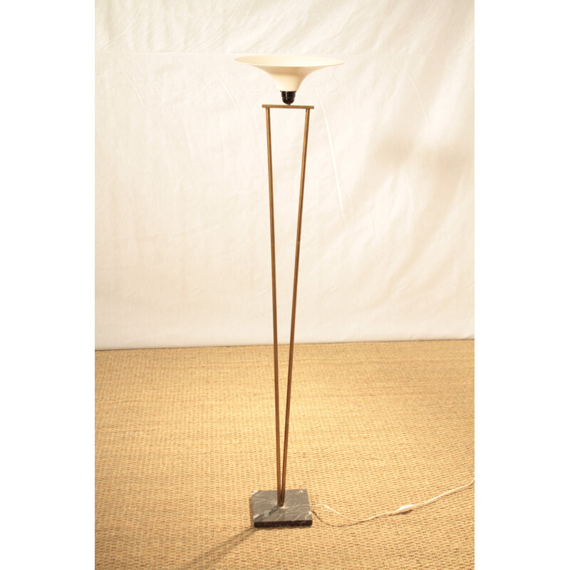 Stilnovo Italian floor lamp in brass and opaline - 1950s