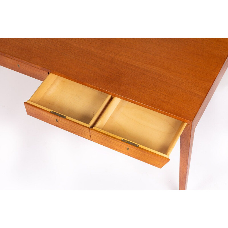 Vintage teak freestanding writing desk by Severin Hansen for Haslev Mobelsnedkeri, 1960s