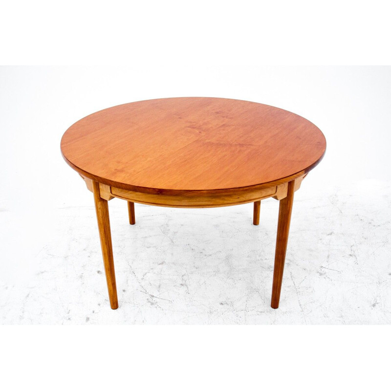 Table vintage en frêne par Hans. J. Wegner pour Johannes Hansen, Danemark 1960