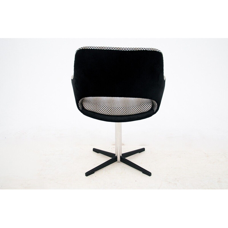 Mid century swivel office chair, Poland