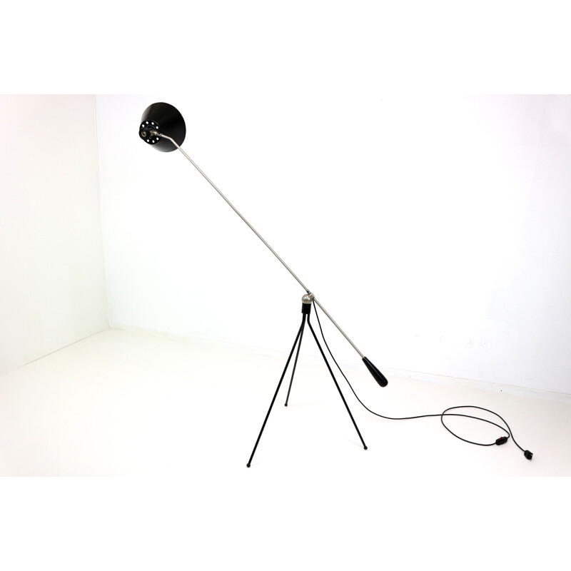 Artifort "Magneto" floor lamp in nickeled metal, H. FILLEKES - 1950s