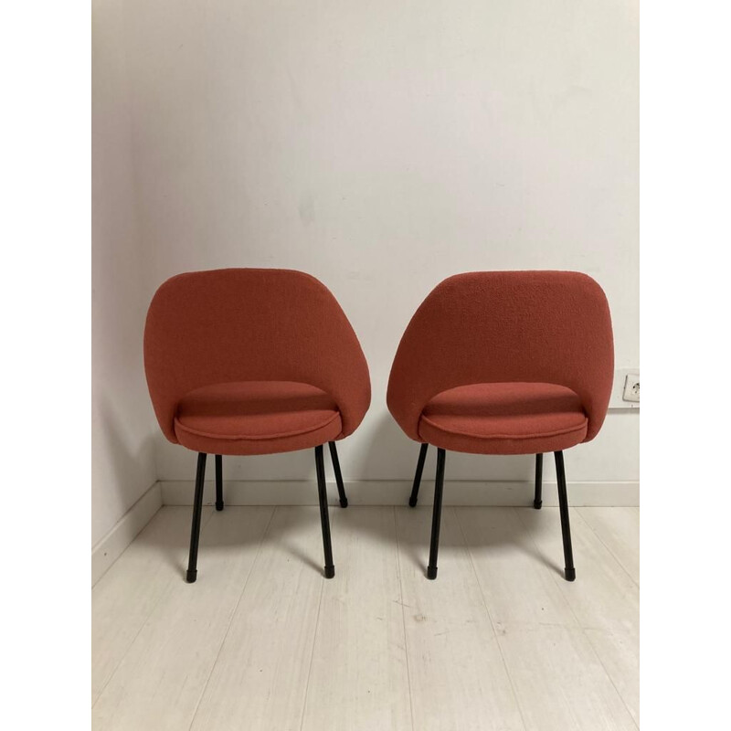 Pair of vintage conference chairs model N 72 by Eero Saarinen