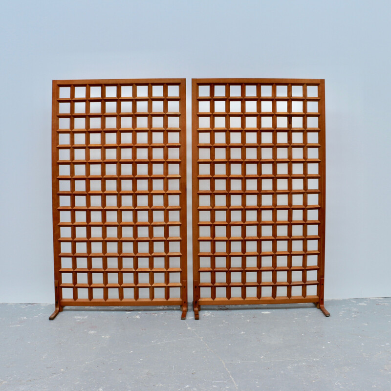 Set of 4 vintage varnished beechwood screens, France 1980