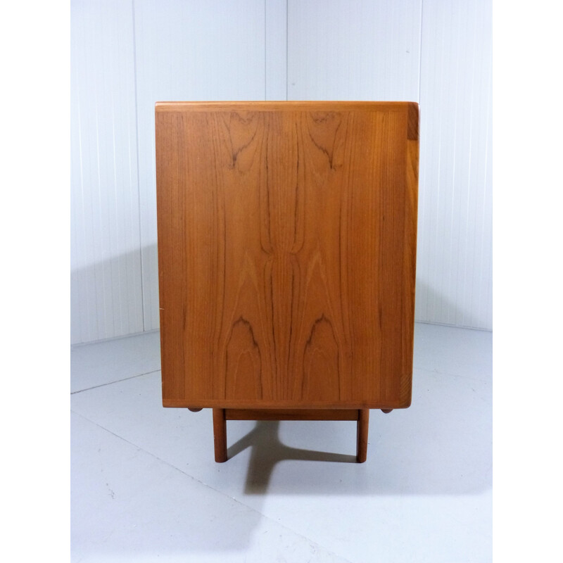 Mid century Danish Dyrlund sideboard in teak - 1960s