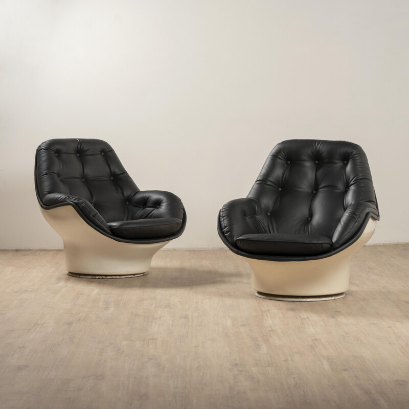 Pair of vintage Yoga chairs by Michel Cadestin for Airborn