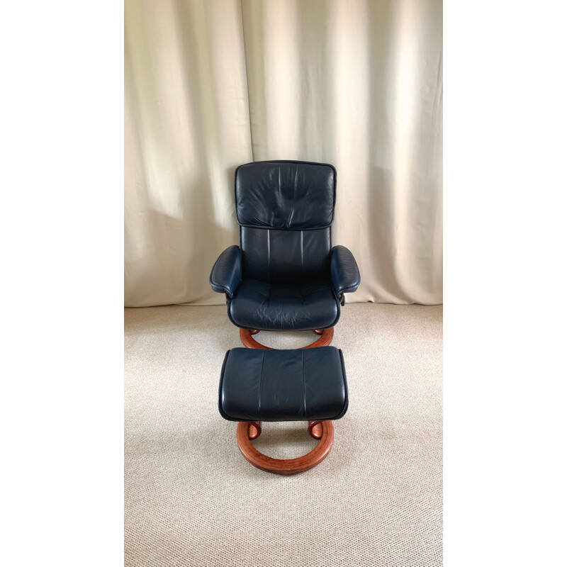 Vintage verstelbare lederen fauteuil en voetenbank van Ekornes Stressless, 1980