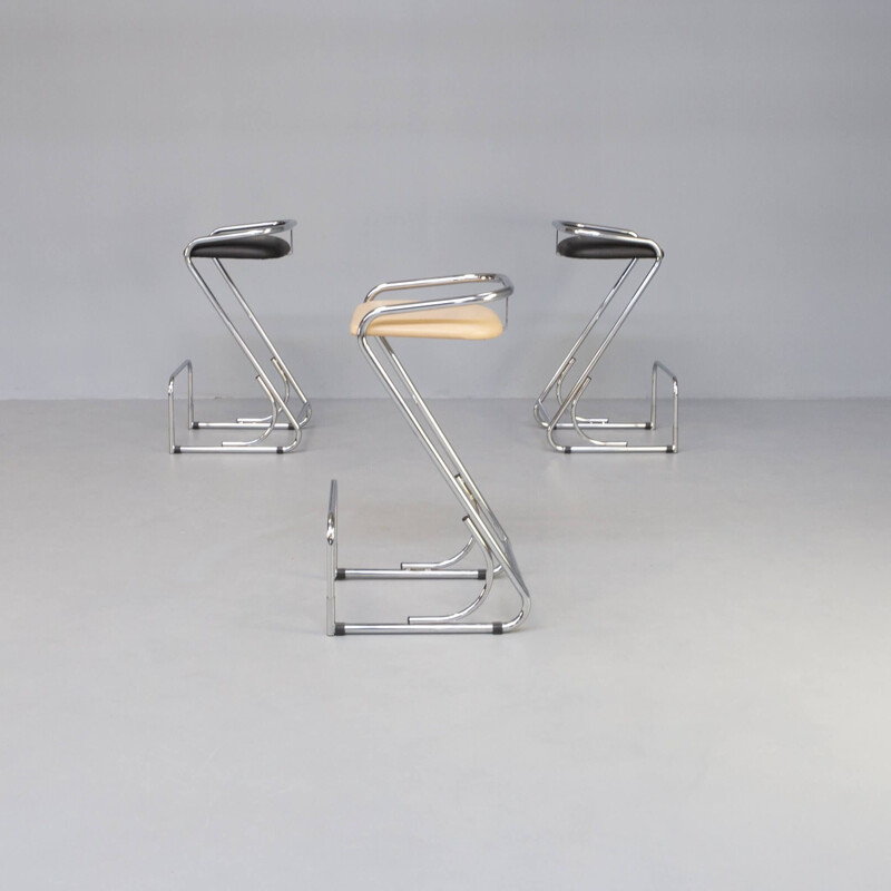 Set of 3 vintage bar stools in chrome and skai, 1980