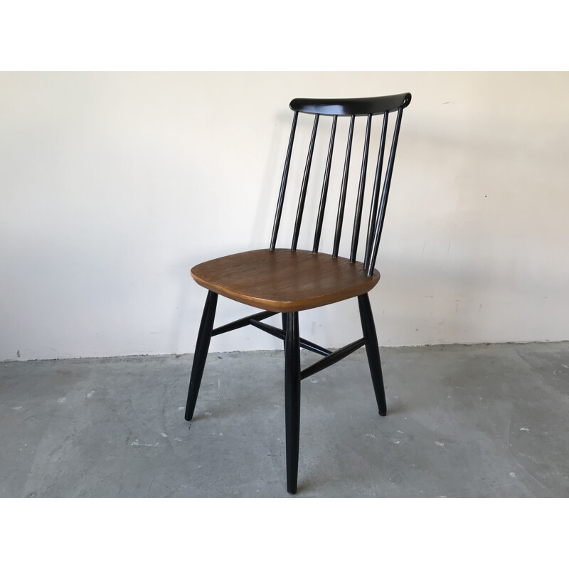 Set of 5 vintage scandinavian beechwood chairs