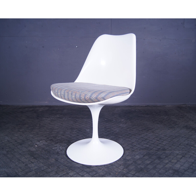 Vintage Tulip chair by Eero Saarinen, 1950s