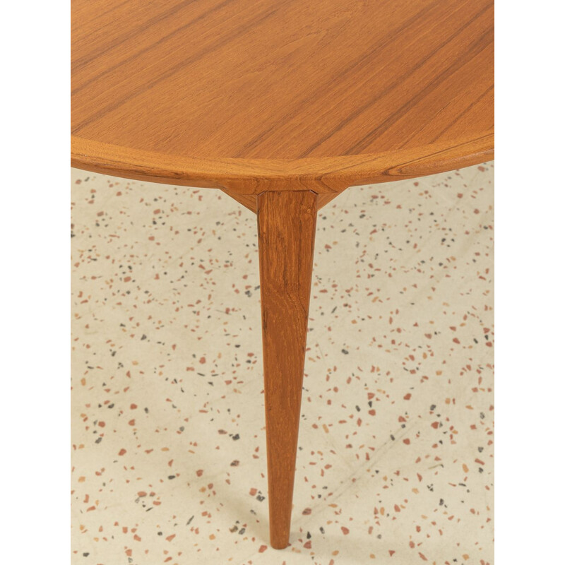 Vintage teak dining table by Henry Rosengren-Hansen for Brande Møbelindustri, Denmark 1960s