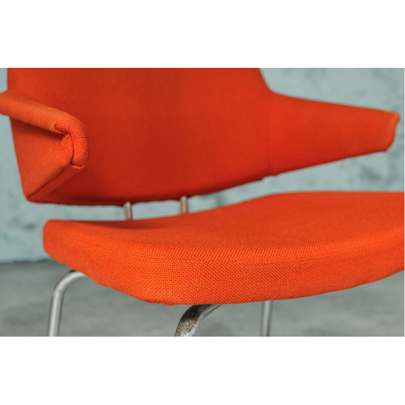 Rode vintage Deense fauteuil