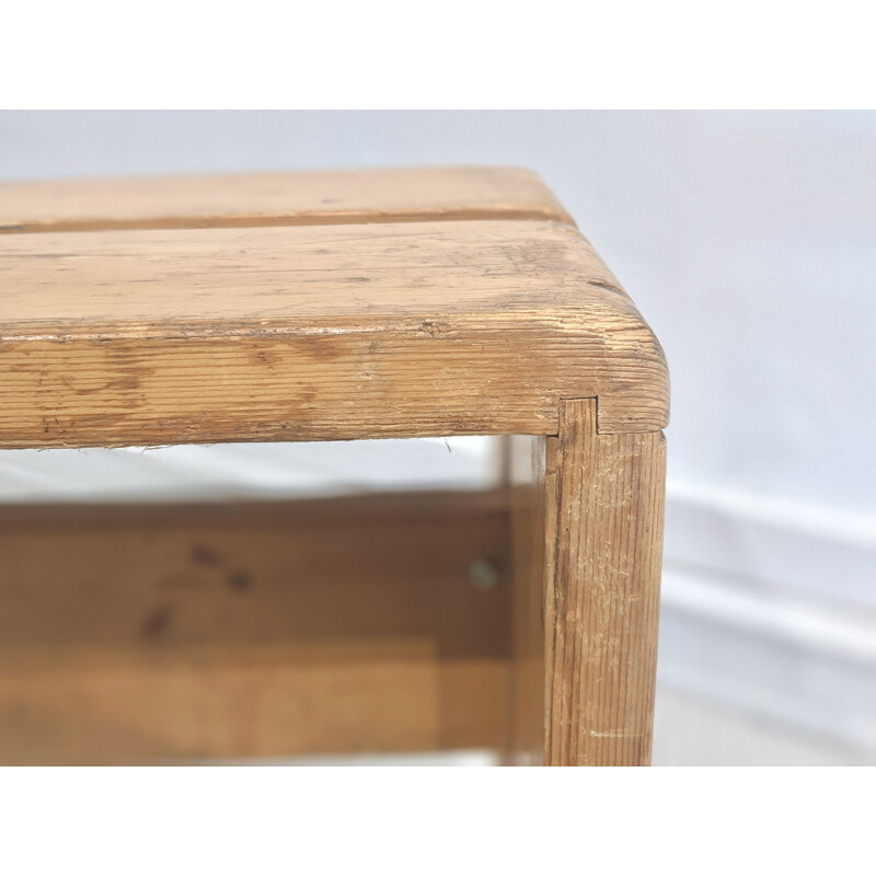 Vintage bench in pine wood for Les Arcs