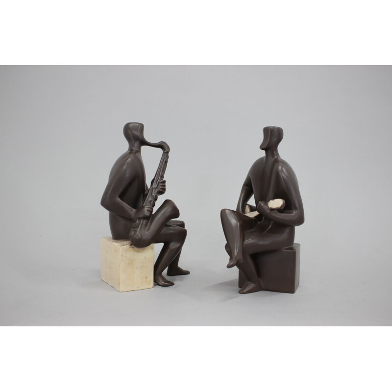 Pair of vintage ceramic figurines representing musicians, Czechoslovakia 1970