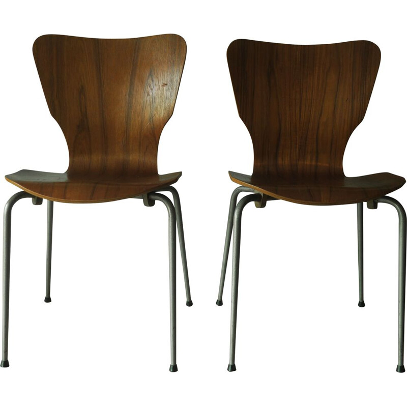 paire de chaises empilables - 1960