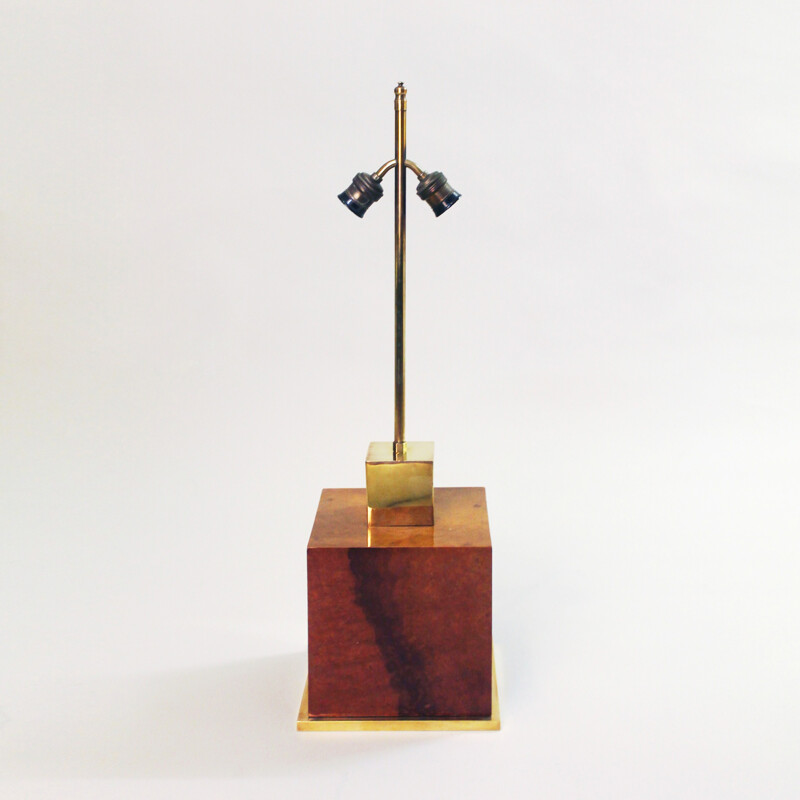 Lámpara de mesa de nogal y latón, Aldo TURA - 1960
