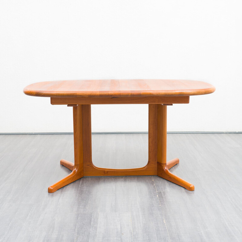 Vintage teak dining table by Juul Kristensen for Glostrup Möbelfabrik, Denmark 1970s