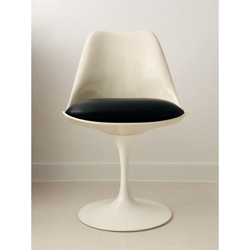 Cadeira giratória Tulipa Vintage da Eero Saarinen para a Knoll International, 1960-1965