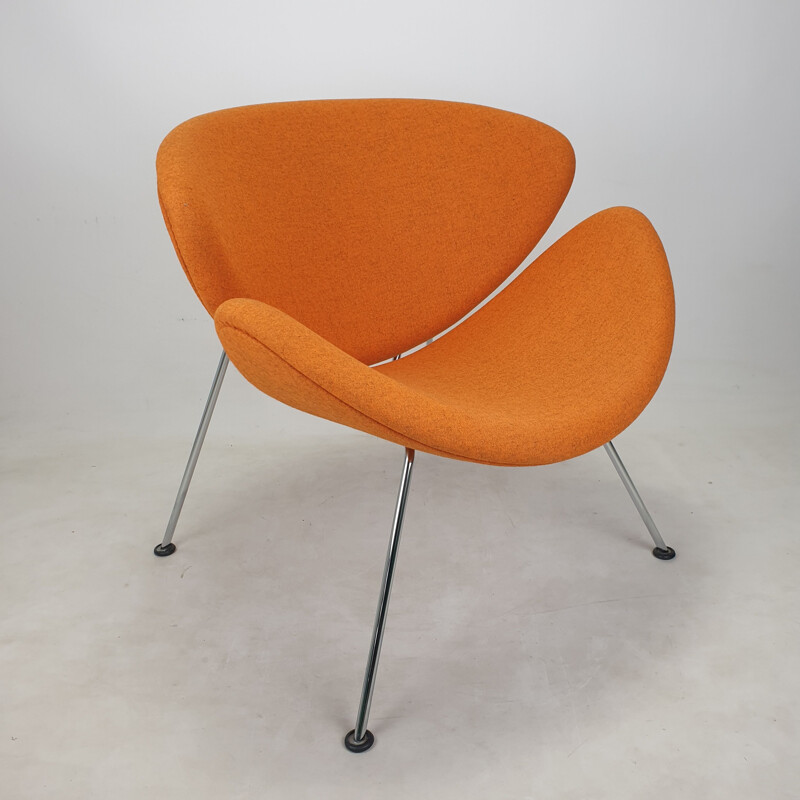 Vintage fauteuil in oranje plak en verchroomd metaal van Pierre Paulin voor Artifort, 1980