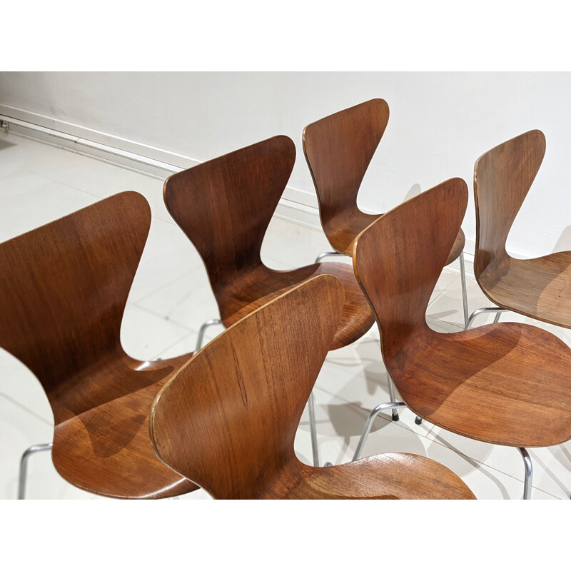 Set of 6 vintage "Serie 7" chairs by Arne Jacobsen for Fritz Hansen, 1950