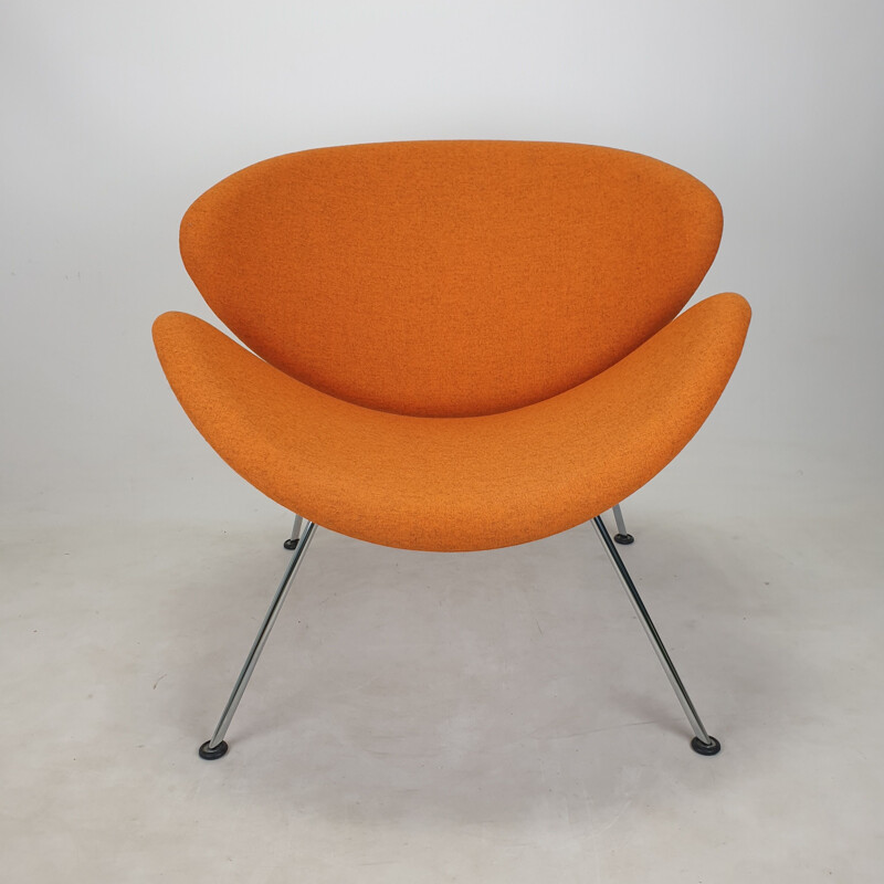 Vintage fauteuil in oranje plak en verchroomd metaal van Pierre Paulin voor Artifort, 1980