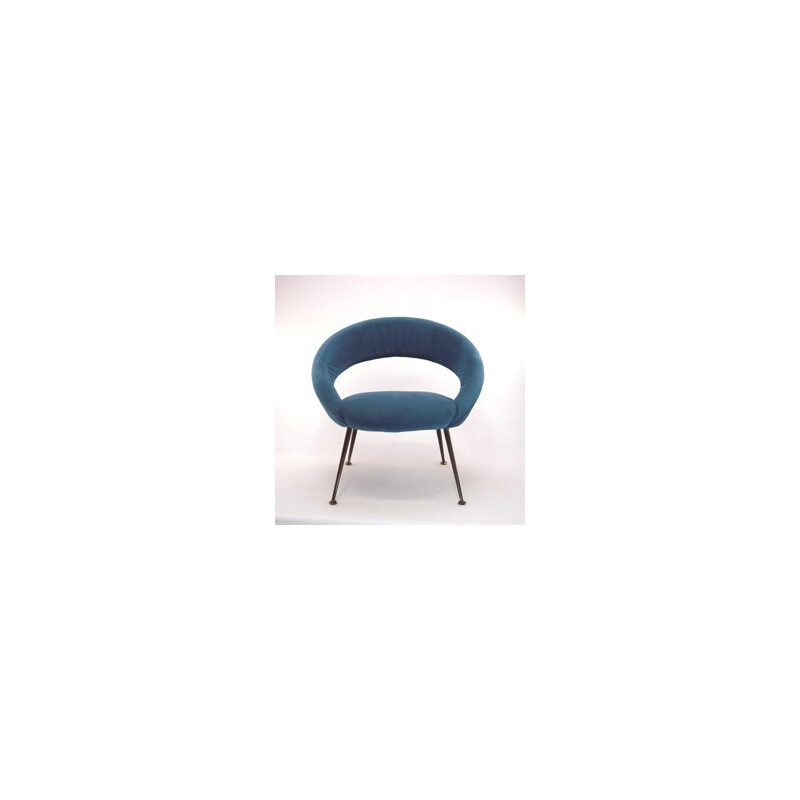 Blue velvet round armchair - 1960s