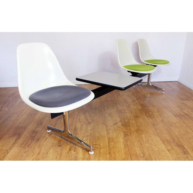 Banco de fibra de vidro Vintage Eames para Vitra, 1970