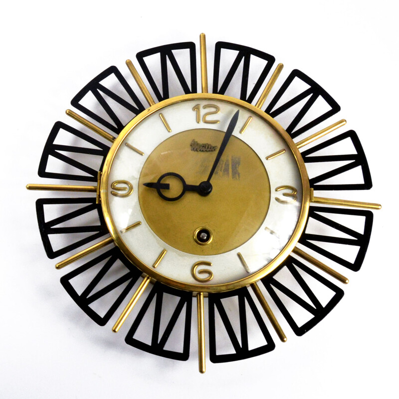 Reloj de pared mecánico vintage de metal y cristal de Müller, Alemania 1960