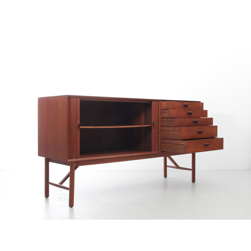 Scandinavian vintage teak sideboard with sliding doors by Hvidt and Mølgaard