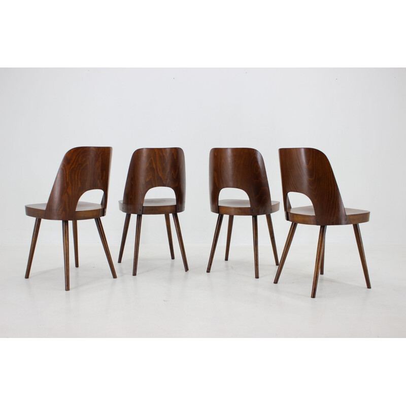 Ensemble de 4 chaises vintage en bois de hêtre par Oswald Haerdtl, Tchécoslovaquie 1960