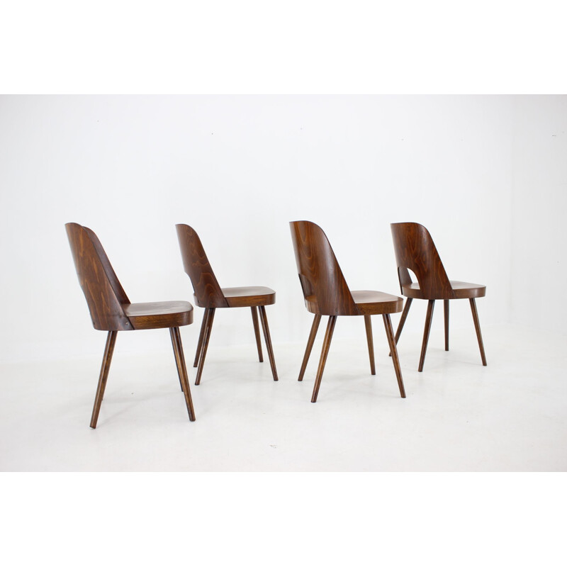 Conjunto de 4 cadeiras de madeira de faia vintage por Oswald Haerdtl, Checoslováquia 1960