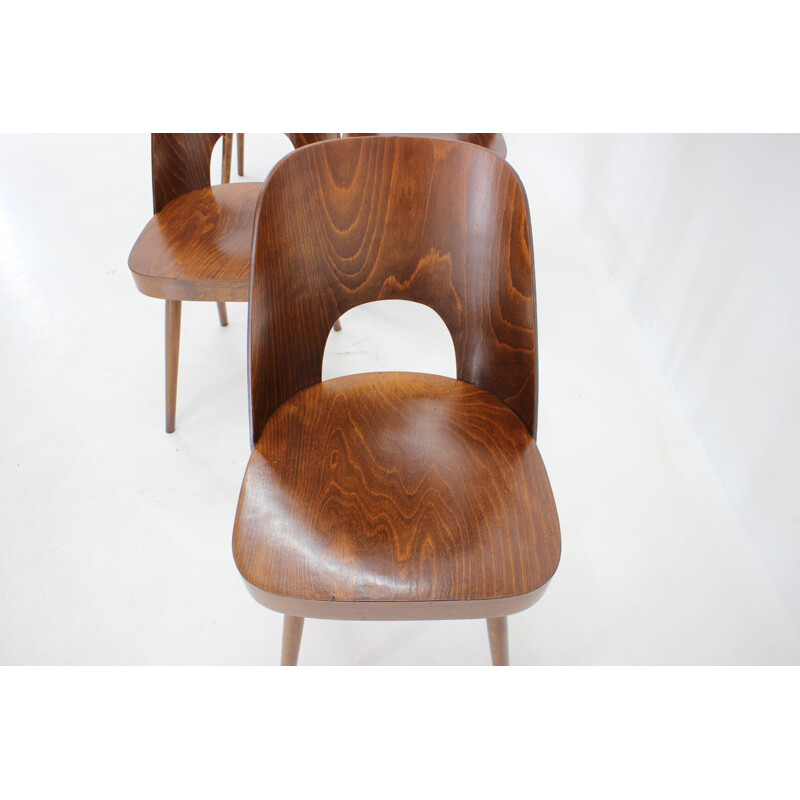 Conjunto de 4 cadeiras de madeira de faia vintage por Oswald Haerdtl, Checoslováquia 1960