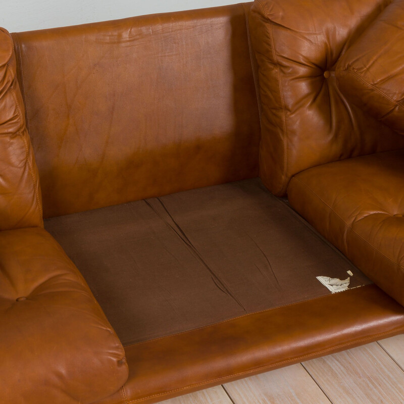 Sofá de 3 lugares sentados Coronado em couro castanho por Tobia Scarpa para C