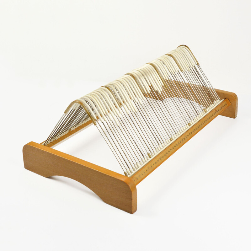 Vintage beech wood vinyl record rack by Zakłady Drzewne Przemysłu Muzyczne Jordanów, Poland 1970