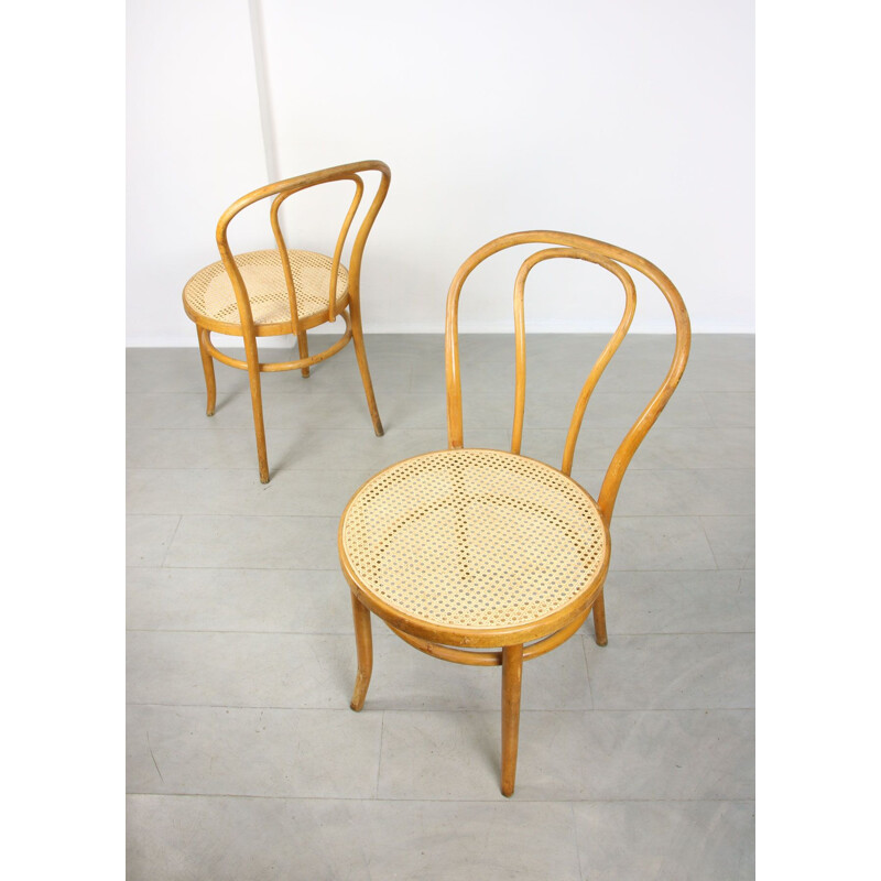 Paar vintage stoelen No.18 "Wide" van Michael Thonet