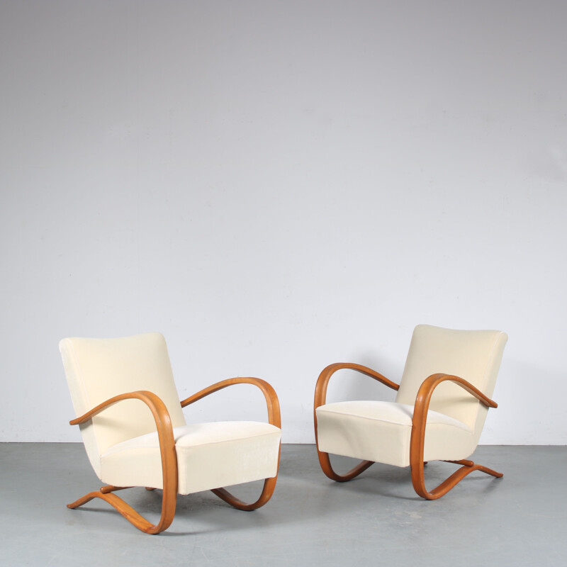 Pair of vintage armchairs by Jindrich Halabala for Up Zavody, Czech Republic 1930s